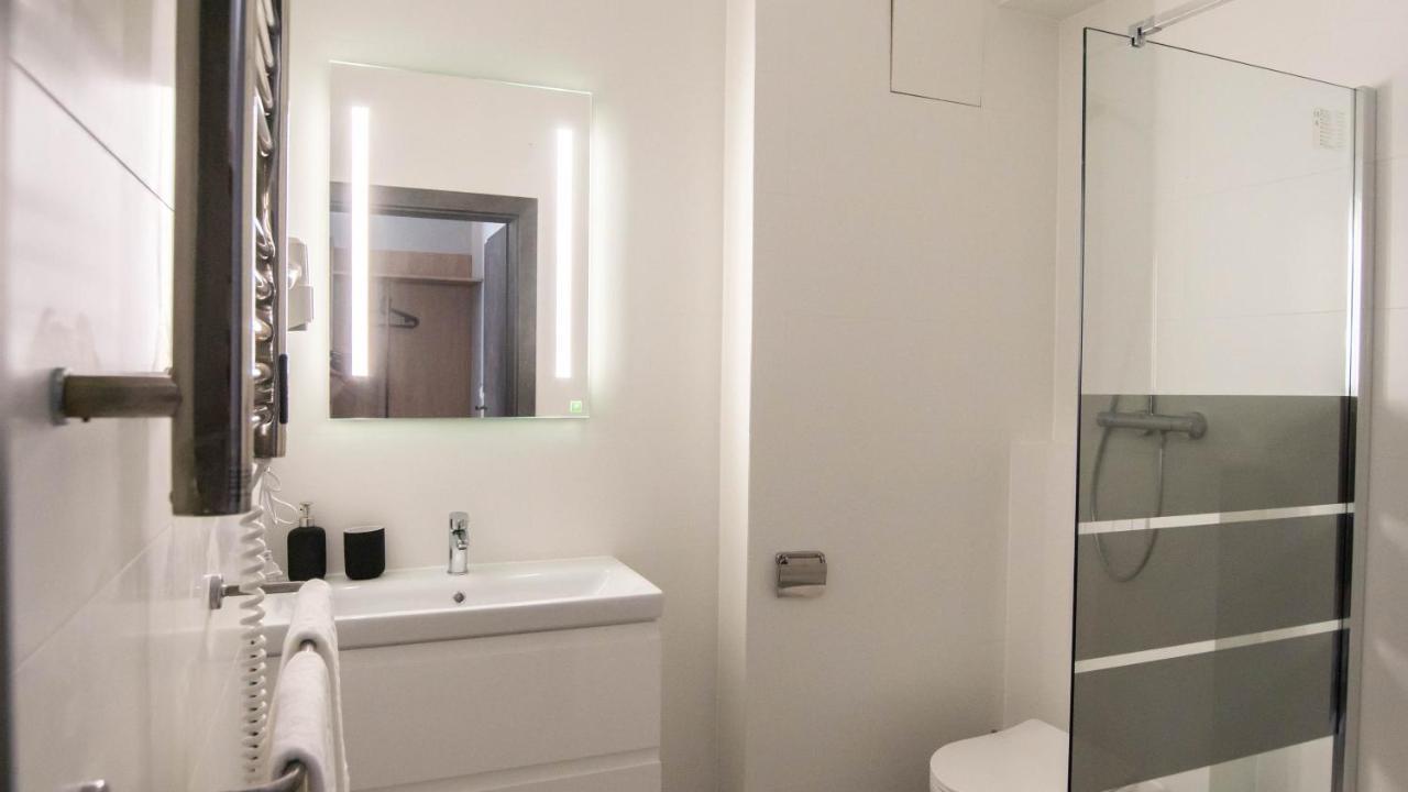 Nowe Millenium Aparthotel Swinoujscie Kültér fotó