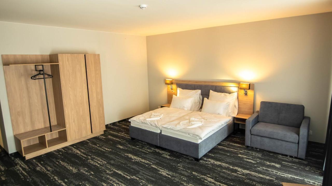 Nowe Millenium Aparthotel Swinoujscie Kültér fotó